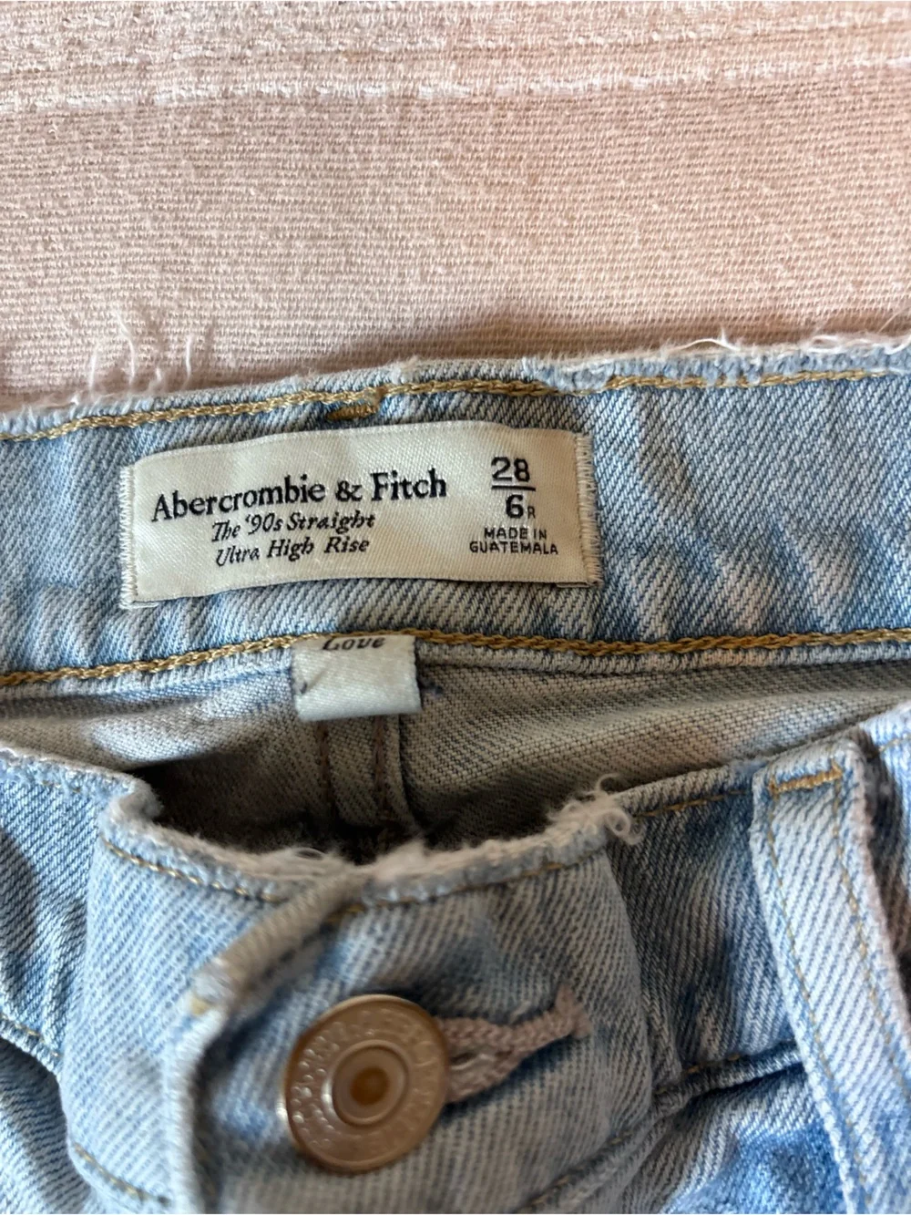 Abercrombie & Fitch Light Wash High-Rise Skinny Jeans - Picture 3 of 3
